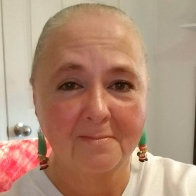 Married 44 yrs. loves promoting Indie country artists Love Earl Thomas Conley..R Houser..Travis Tritt....Brice Long..Bros Osborne..Kendell Marvel & songwriters