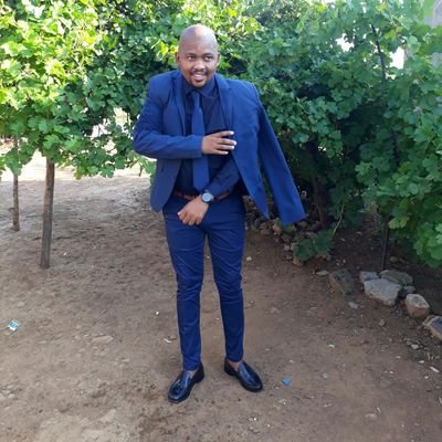 Setsetsedavid2's profile picture. Father of a Daughter and Son•@Orlando_Pirates♥@MCfC♥@Realmadriden•Sexy chubby♡ followed by Vusi nova and Kb molopyane