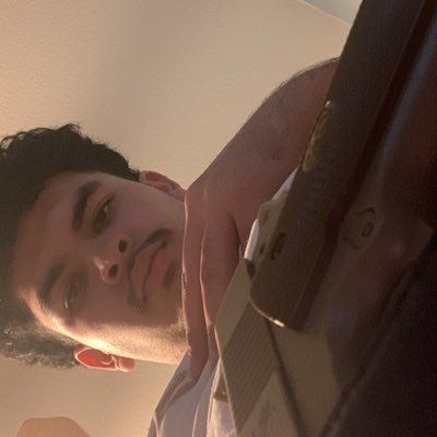 Stevenmenjivar5's profile picture. Basketball