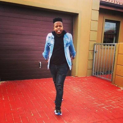 Caiph92's profile picture. Human