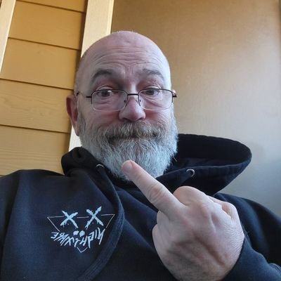 CrazySthrnSmurf's profile picture. DV, half Cajun-half Texan, Rather enjoying the waves & fishing!
Love to cook!