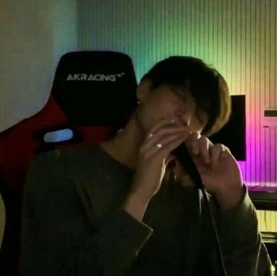 ฟ้อนชอบพี่รีไวล์