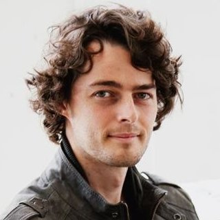 Maker and doer of things. I mainly talk about tech, space, clean energy and politics. My opinions are my own.