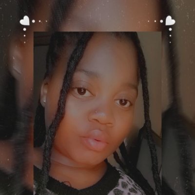 I am a dreamer 💯I love fashion ❤️and am fun💃