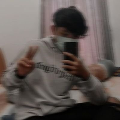 whyTF_raghav's profile picture. 17