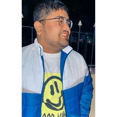 parasjain119's profile picture. just retweet everything find relatable