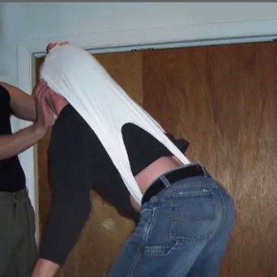 Thonglover07's profile picture. 