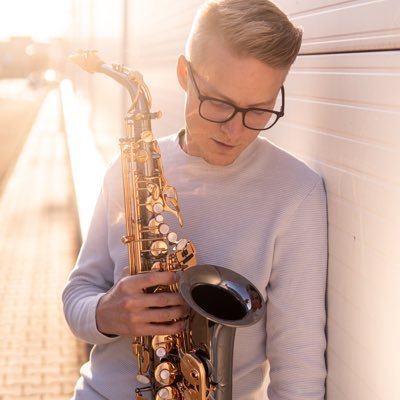 🎷 The LIFE PATH of a 🇨🇿 #saxplayer 🌎 15 countries | 100-150 gigs a year 🎧 Shows with DJs 🥂 Events | Weddings | Parties 🤝 @antiguaeurope @bgfrance