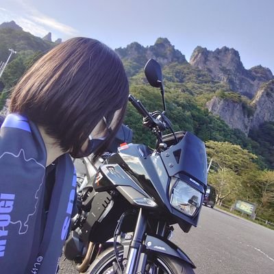 オタクが日本をうろうろしてるだけのアカウント/饒舌なオタク/Vストローム250→GSXS1000KATANA
創作関連は鍵垢で呟きます🗝