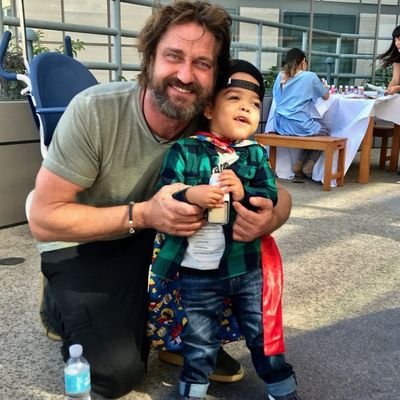 JamesBu37763738's profile picture. Let love lead💙❤️🤍🌏🌎🌍