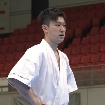 極真空手/［(社)極真会館］第35回全日本ウエイト制空手道選手権大会 軽量級 優勝，第39回全日本ウエイト制空手道選手権大会 中量級 優勝，第5回世界空手道選手権大会 日本代表🇯🇵