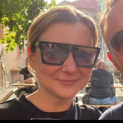 Mon_Burg's profile picture. 