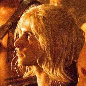 铲腻子，♀ / 25 / Camavoran / Viego, Vladimir(LOL)
, Viserys Targaryen III 都是我老婆