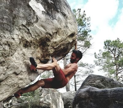 EM physician, Ultrasound addicted, climbing lover.