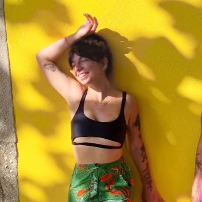 karinh0sa's profile picture. cansada de ser cansada