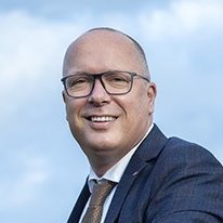 @KVK_NL | Strategie | Handelsregister | UBO | LEI | SBR | Data | MKB | Innovatie | Trends | EZ | J&V | VWS | OCW | SZW | KNB | NBA | NOvA | KBvG | CBS |