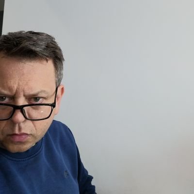 jamesturner1912's profile picture. Dad of 3 boys, husband. Mainly #NHScomms but also @wowsignalcomms.   Music on Spotify https://t.co/xBIHL6ia9U