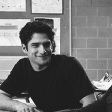 TaQCt9MiAykQLIR's profile picture. 17