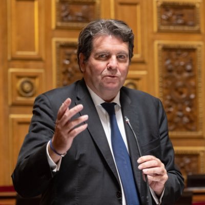 Sénateur de la Seine-Saint-Denis • Président de la majorité municipale du Blanc-Mesnil • Conseiller métropolitain