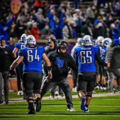 | LHS 21’ | District 9-4A O-Lineman Of The Year 2021 |