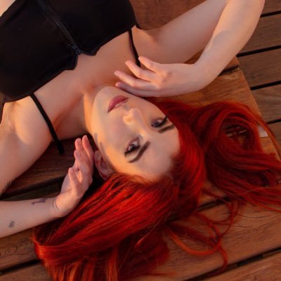 Official model @SuicideGirls 🔞 You can also find me on IG @/amra_sg - this is my ONLY Twitter. For more: https://t.co/YBqupfNus1 or https://t.co/LZSZyJtcy1