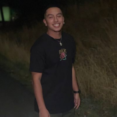 basjanblvd's profile picture. 