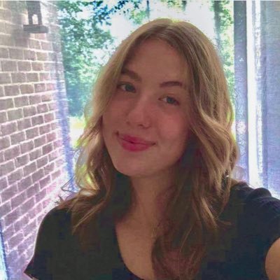 flyiingturtlee's profile picture. 