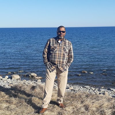 I am driven to transform visions into reality through divine creative leadership aimed at eradicating global poverty. Discover more: https://t.co/GS7ibKzTTH