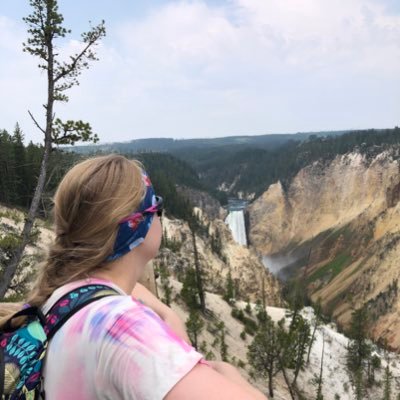 BeccaDlz's profile picture. Crafty/Foodie. Living on an island in the middle of the Chesapeake Bay 🦀