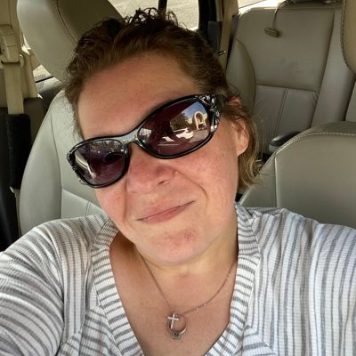Mom looking to start over!! New me New life!! cashapp: $avaazu