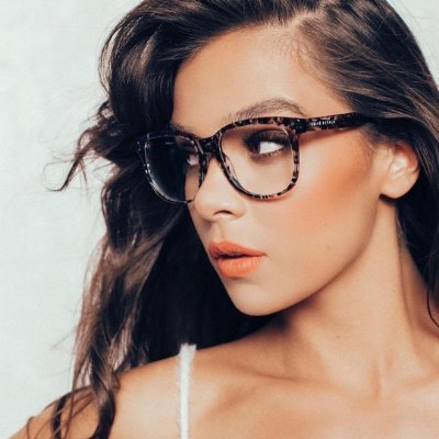Fan account dedicated to the actress nominated to the academy and won multiple awards, singer and model Hailee Steinfeld. Dickinson, Arcane and Hawkeye OUT NOW!