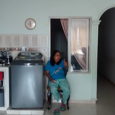 FloraCastrillon's profile picture. 