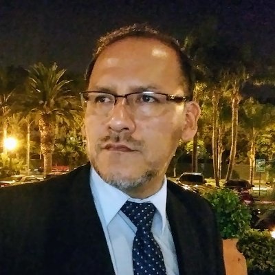 Periodista de Willax Tv.,comunicador al 100%, Papá de Lucianita Lucero y humildemente un hombre de fe.