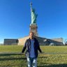 Ercandemir51E's profile picture. MutIu insanIar; her şeyin en iyisine sahip oIanIar değiI, sahip oIdukIarını kaybetmeyecek kadar çok sevenIerdir. Bukowski