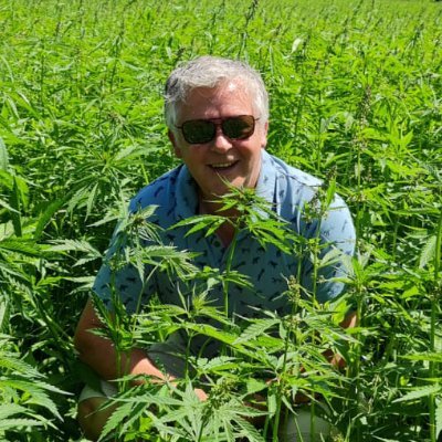 Let's legalise plants and stop climate change! Hemp visionary at https://t.co/R5iRbhsjLY. Writer. Traveller. Artist. Foodie. Dog and planet lover. Humans rock!