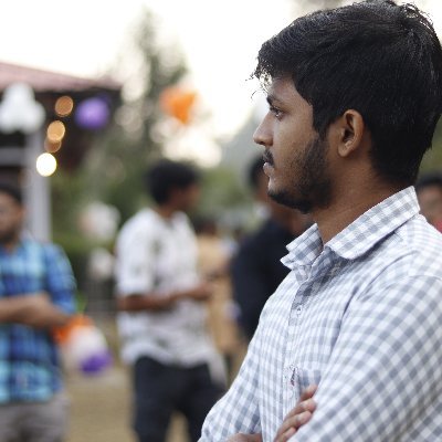 niteshstwt's profile picture. dwe