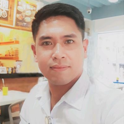 🇵🇭 🏳️‍🌈 💙 ☕ 🎬 📚
| he/him