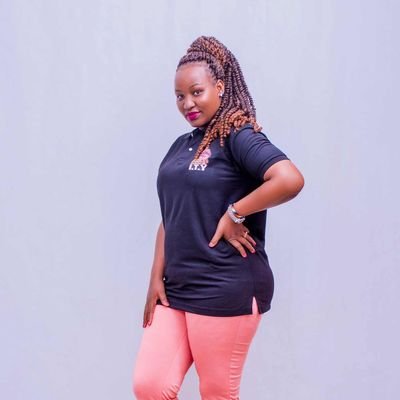 IsackAngela's profile picture. 