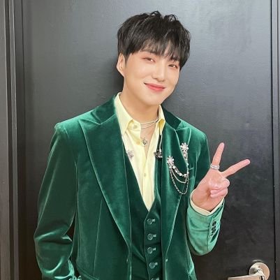 jhlub112319's profile picture. 강승윤 팬입니당🥰🥰