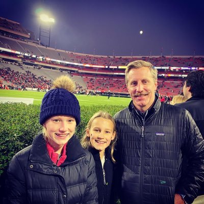 TimVeil's profile picture. Head of Sales Engineering @CockroachDB