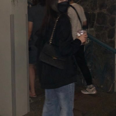 frialouise's profile picture. 