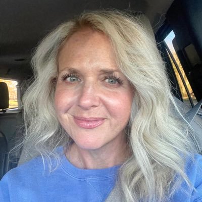Texan, wife, momma (x4), Texas history teacher, lover of Diet Dr Pepper, the Cowboys and college football