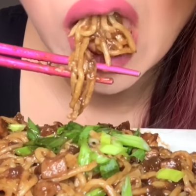 Two great passions in my life, food and ..., that is why this channel is a mixture of my two passions together, my mukbang fetishes accept collaborations