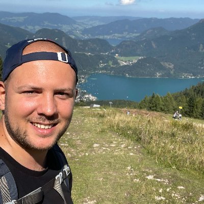 jasi_dev's profile picture. Hey👋. I make apps (Flutter 💙, Android 💚). I develop UX. Freelancing since 2018 for mostly small companies. Sometimes I write articles ⬇