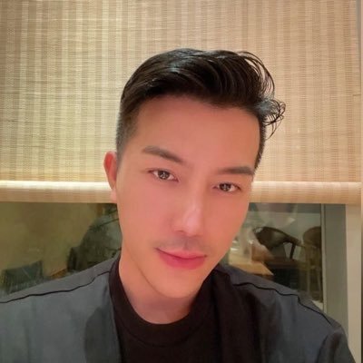 li4178574's profile picture. 一名行走我纽约 不务正业的房产运营者