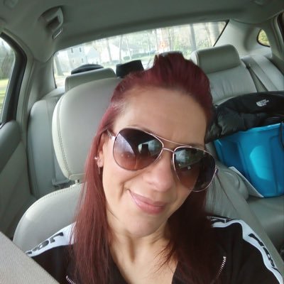 DeeDeeakaTiger's profile picture. Boy Mom,love Boston teams and Obama’s.Suicide survivor #BLM #LGBTQ #VoteBlue #Biden #GetVaccinated #ClimateChange #Resist #StandWithUkraine 🇺🇦Fuck t****