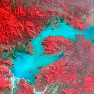 ELTnow's profile picture. I believe in things that can change everyone life for good! like #Bitcoin