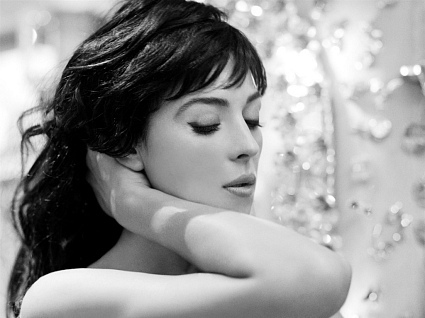 Overraske's profile picture. 