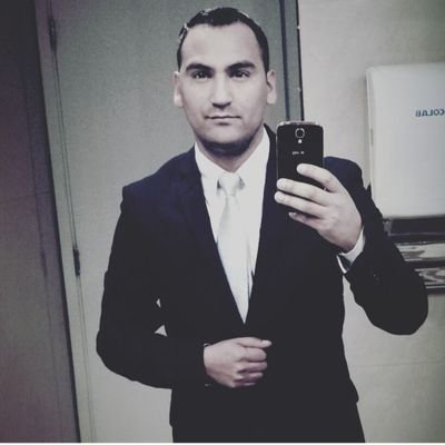 Robertr55358688's profile picture. viva la libertad Carajo!!!!!!