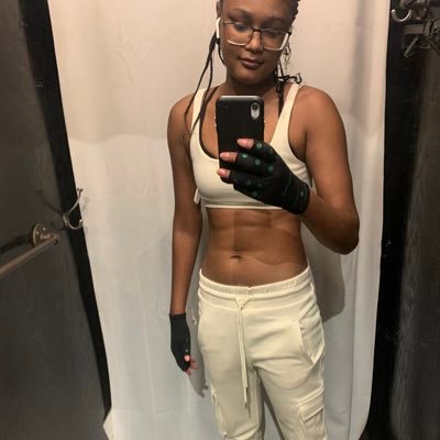 Vonne_Spencer's profile picture. Entrepreneur / Singer/Songwriter                   DM me for networking opportunities